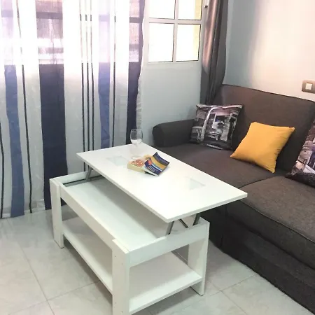 Arinaga Beach Apartment *