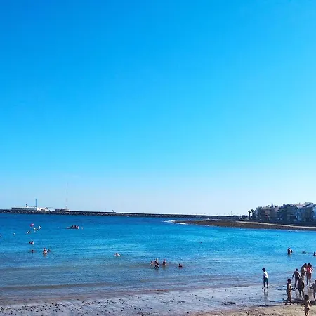 Arinaga Beach アリナガ