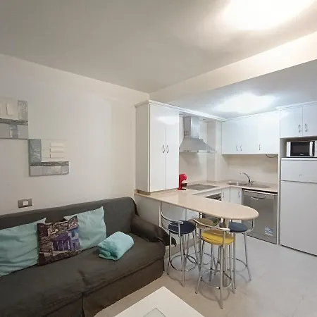 Arinaga Beach Apartment *